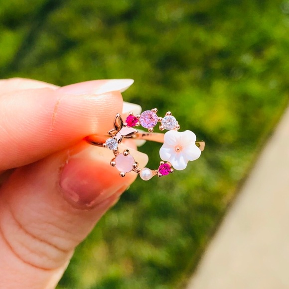 🌸💓Sterling silver beautiful flower ring - Picture 3 of 5